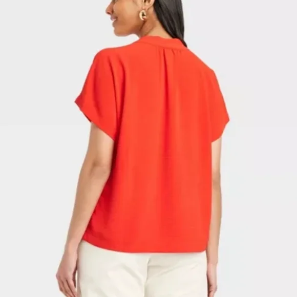 A New Day Short Sleeve V-Neck Shirt - Picture 4 of 7